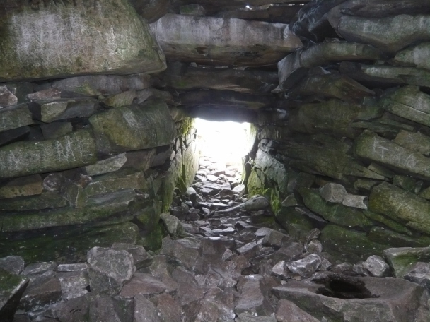 chamber-of-slieve-gullion-passage-tomb